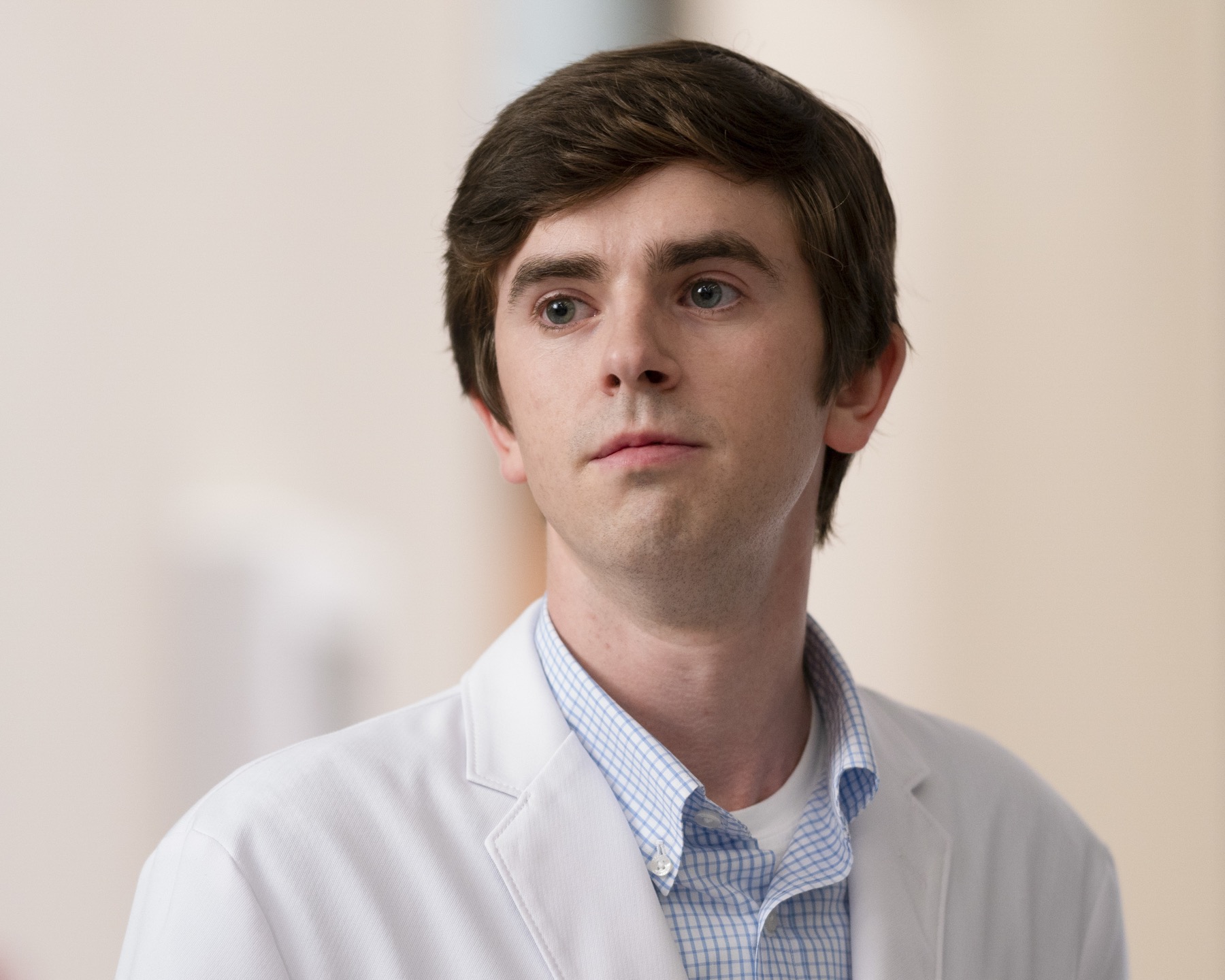 Good doctor. Шон Мерфи хороший доктор. Шон Мерфи хороший доктор актер. Хороший доктор (телесериал, 2017). Дэвид Шон хороший доктор.